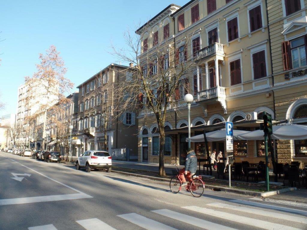 Апартаменты Residenza Vittorio Emanuele Гориция Экстерьер фото
